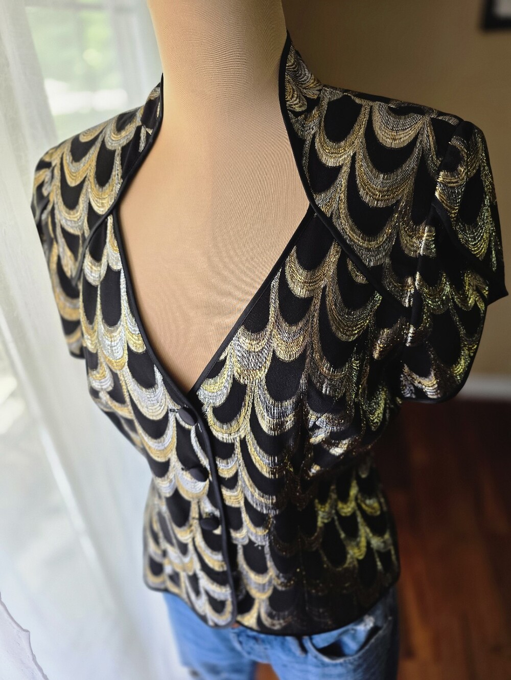 JS Collection Silk Metallic Blazer Sz 10 Art Deco Scallop Short Sleeve Gold Silv